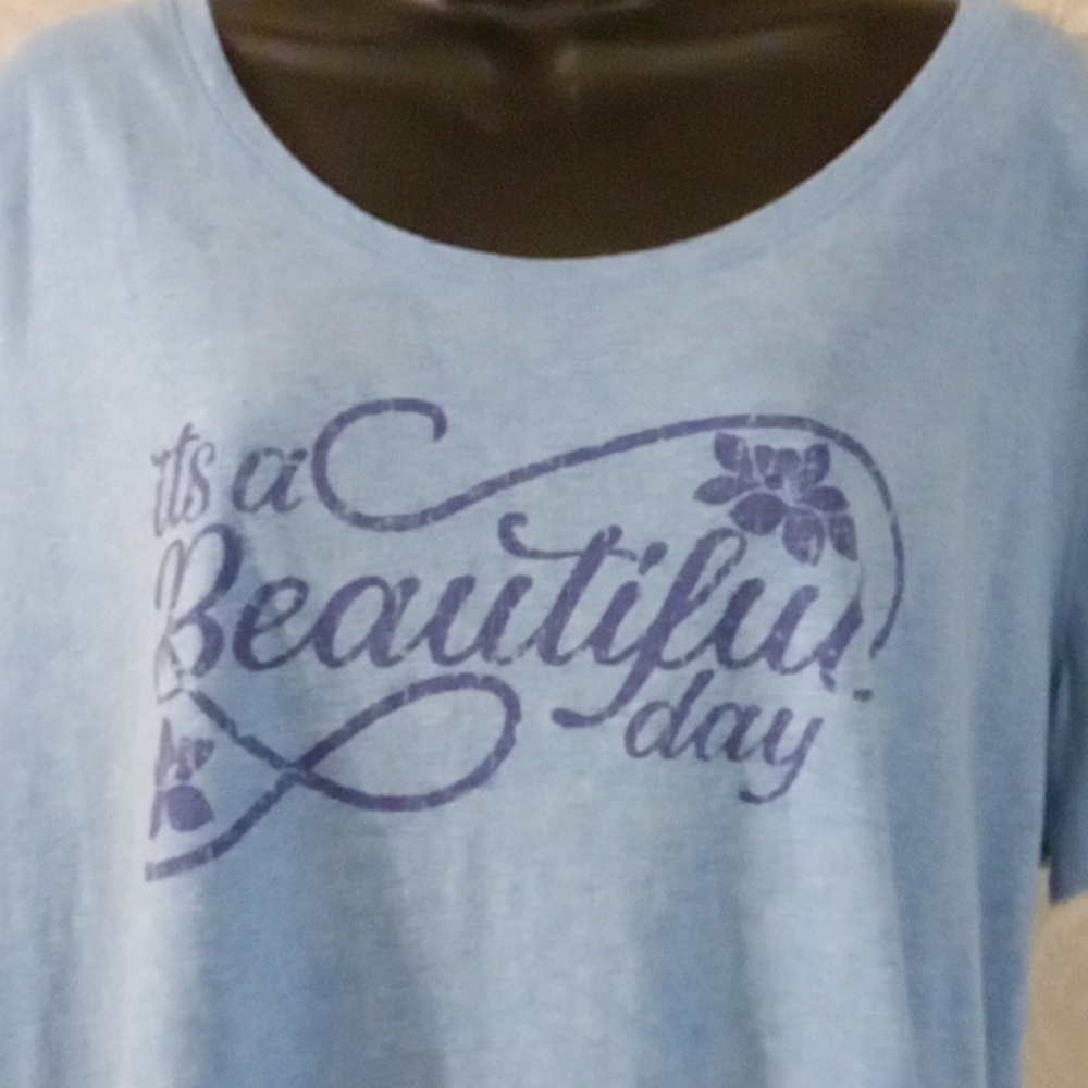 St. John's Bay Graphic Tee XL